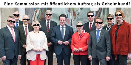 Eine Kommission mit öffentlichem Auftrag als Geheimbund?